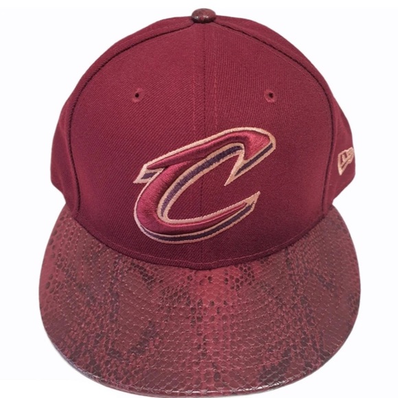 Other - NEW ERA CLEVELAND‎ CAVALIERS NBA MAROON 9FIFTY SNAP BACK HAT